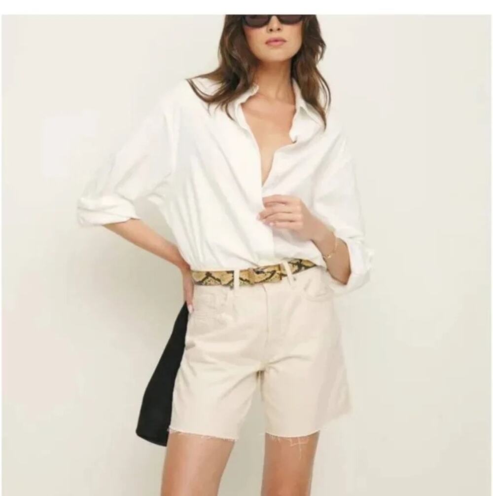 Reformation Raye Mid Rise Relaxed Jean Shorts Fior Di Latte Cream 32 NWT